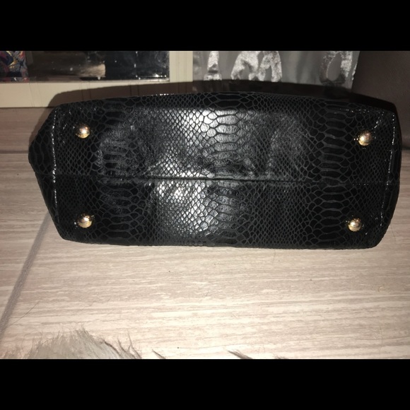 Michael Kors tote - Picture 5 of 8